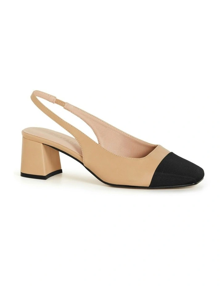 Wide Fit Chelsea Slingback in Caramel image 2