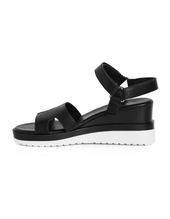 Wide Fit Viki Platform in Black image 4