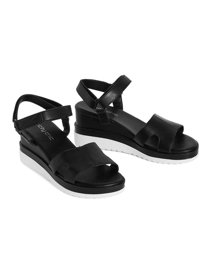 Wide Fit Viki Platform in Black image 6