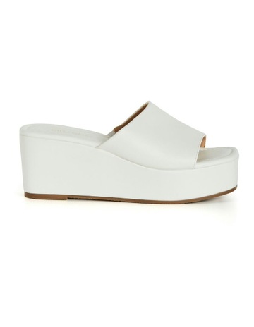 Cream colour