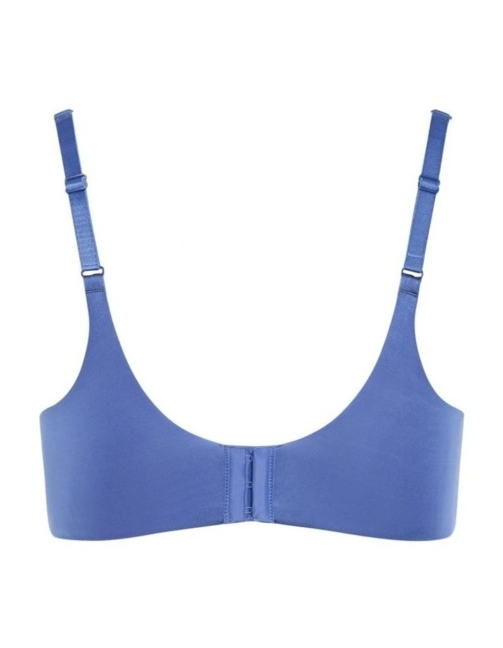Plus Size Smooth & Chic T-Shirt Bra in true navy image 5