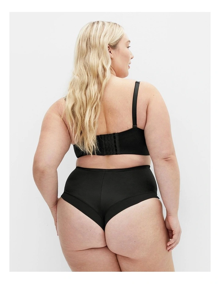 Shapely Plunge Bra in Black image 2