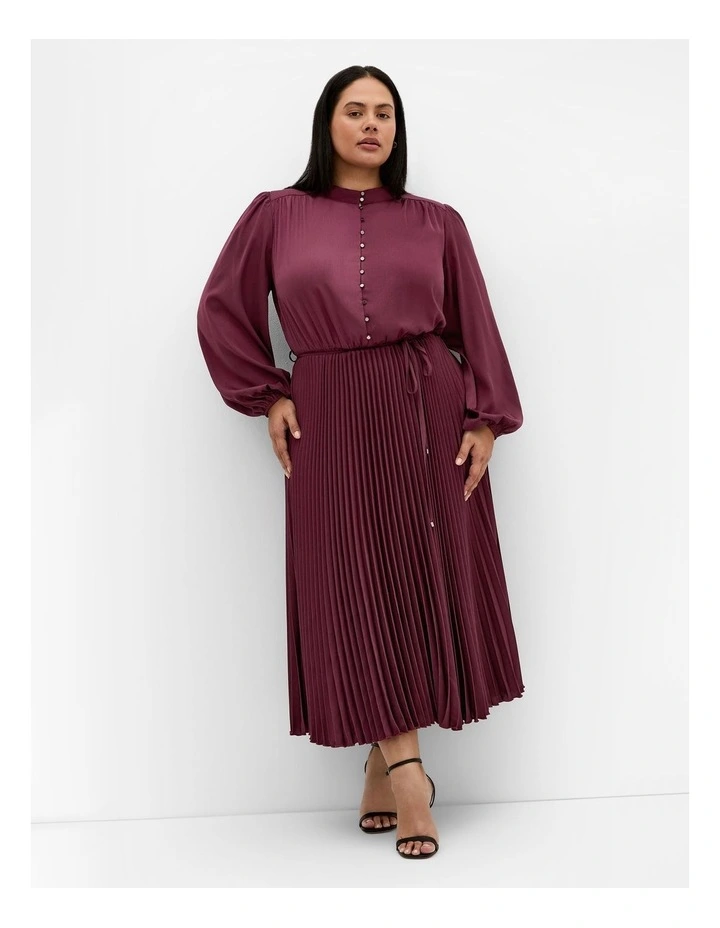 Halle Long Sleeve Button Dress in bordeaux image 1