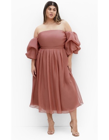 Taliyah Off Shoulder Dress in Rose Quartz