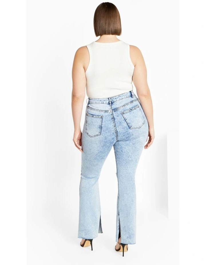 Asha Fit Letitia Jean in Light Wash image 2