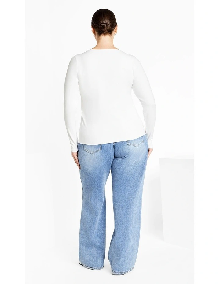 Liz Scoop Top in White image 2