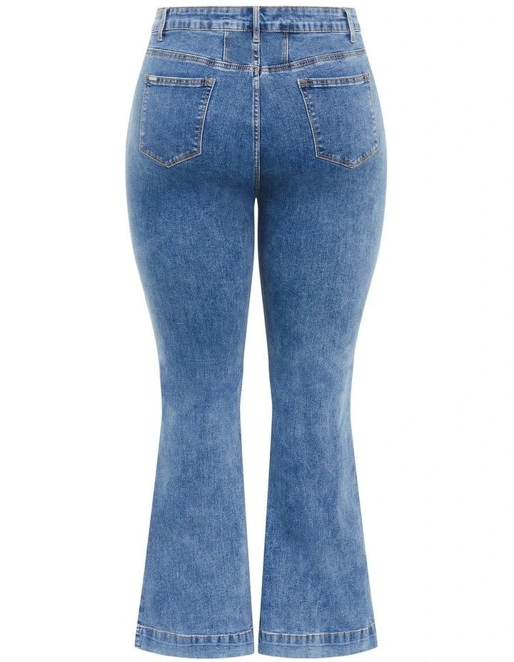 Asha Fit Jasmin Flare Jeans in Light Wash image 4