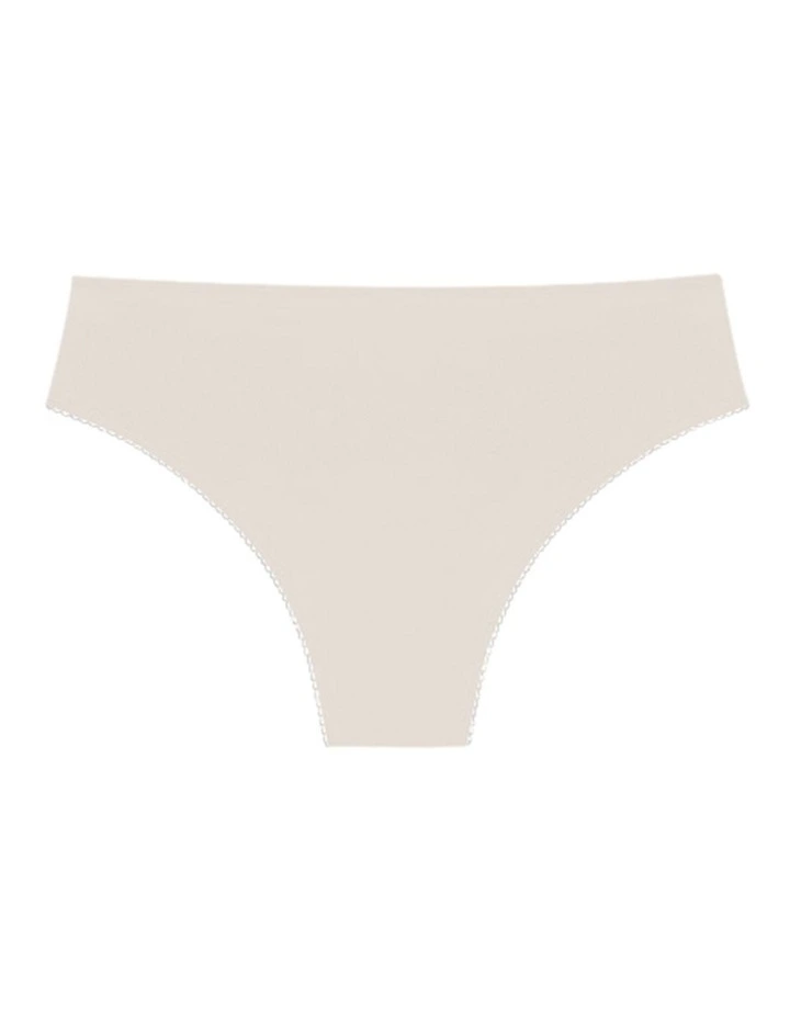 Fifi Shorty in Latte image 4