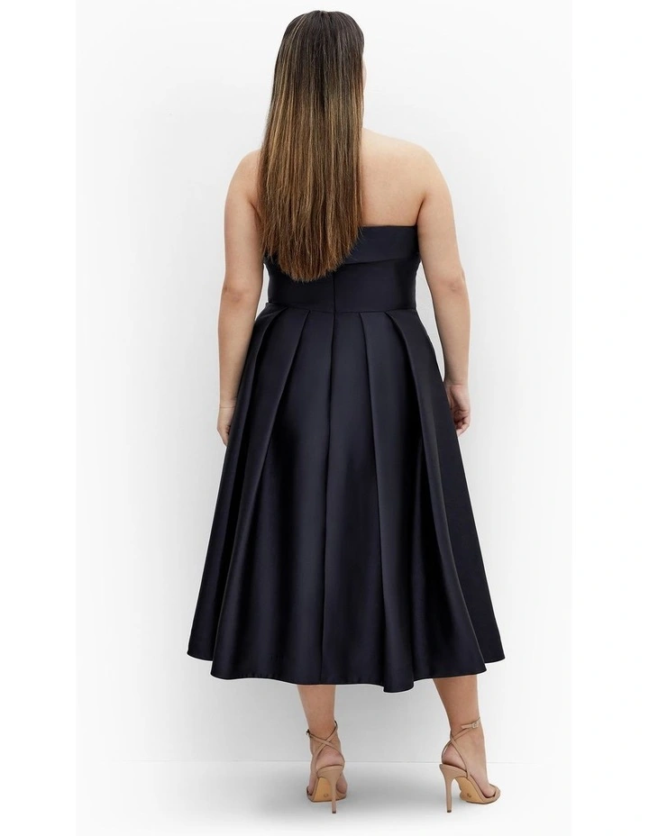 Tiffany Strapless Midi Dress in Navy image 2