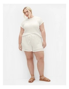 Zoie Shorts in Cream