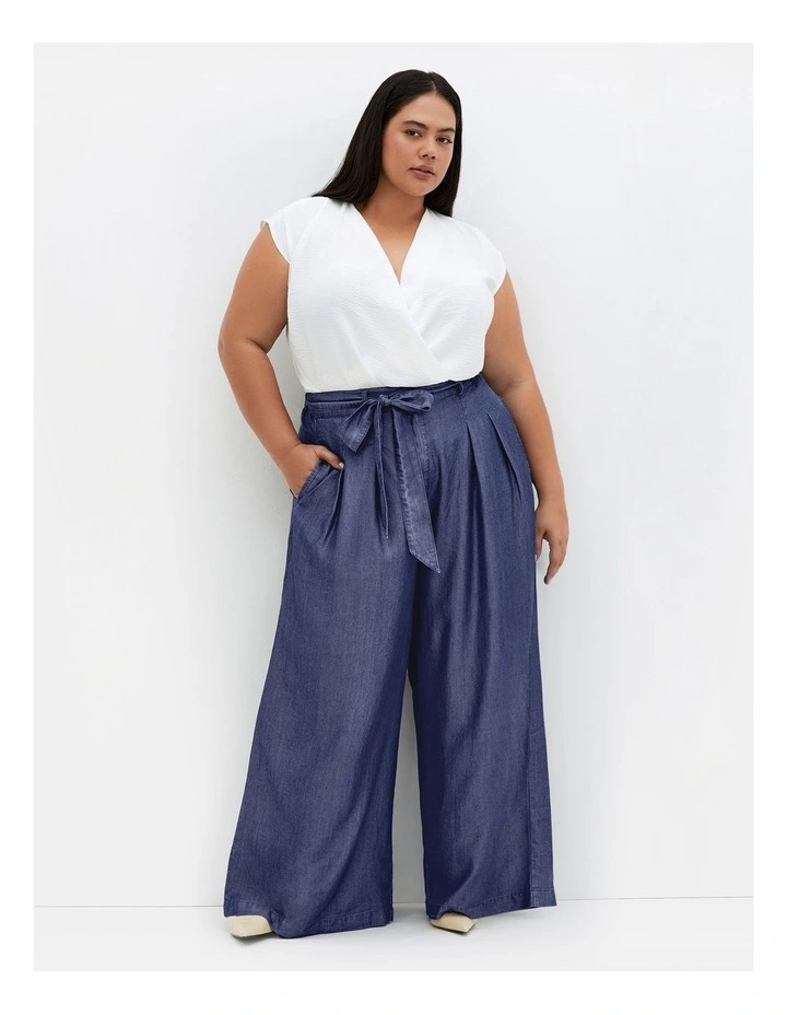 Santorini Pant in Dark Wash image 1