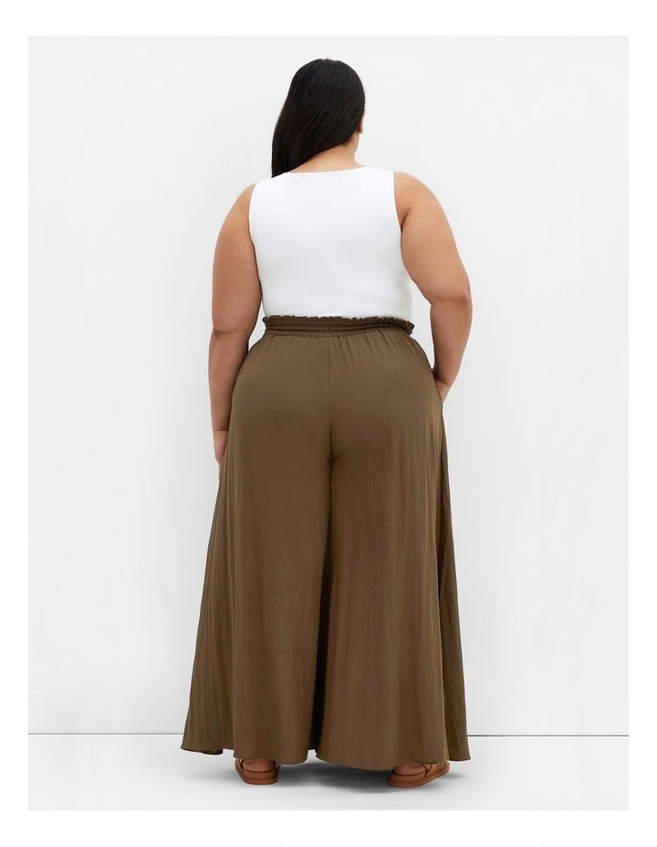 Elly Pant in Khaki image 2
