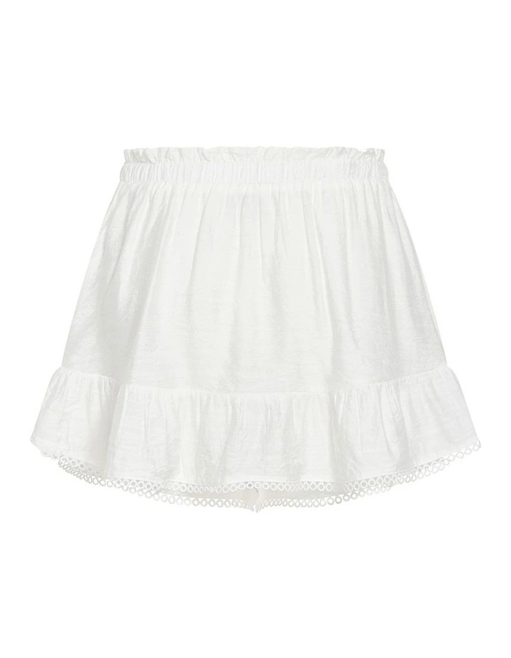 Sierra Short in Ivory image 3