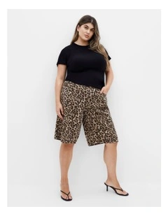 Leah Print Jort in Brown