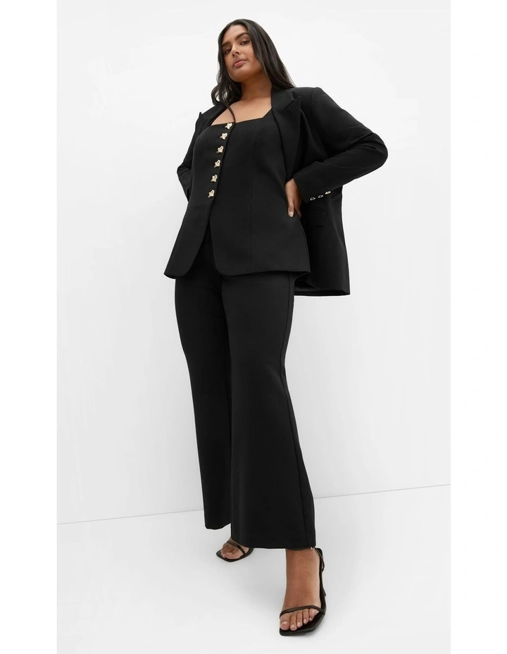 Alexi Pant in Black image 5