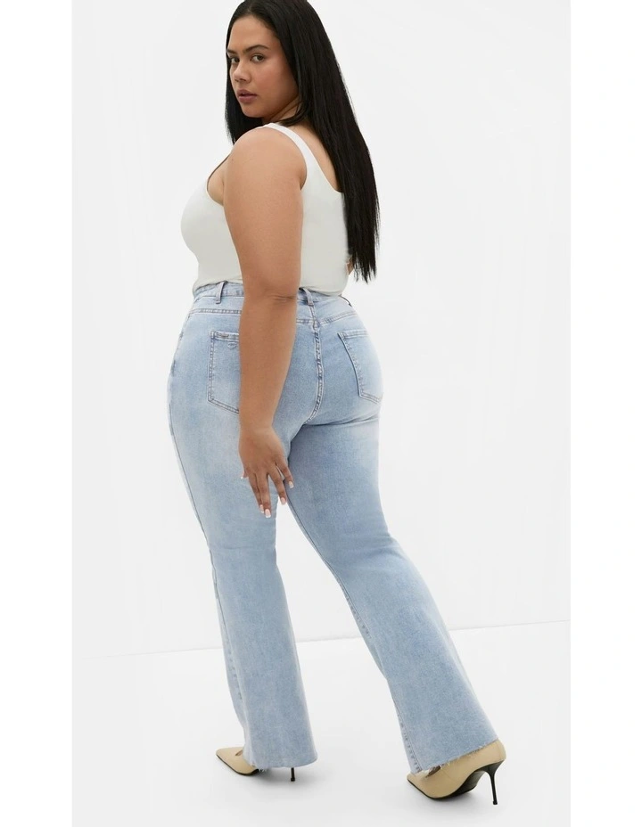 Harley Fit Marli Bootleg Jeans in Light Wash image 2