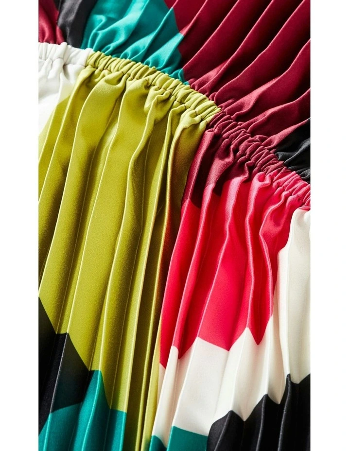 Dress Chloe in Multi image 7