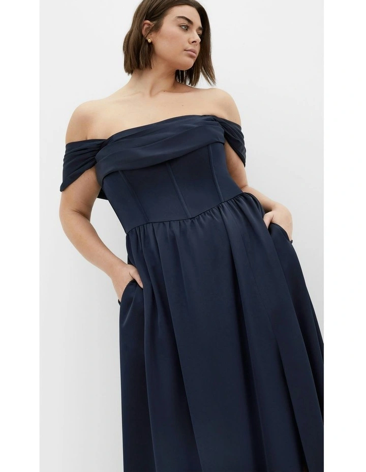 Angel Love Maxi Dress in Navy image 5