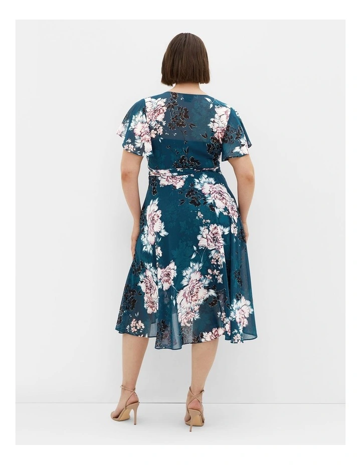 Blossom Short Sleeve Midi Dress in Jade image 2