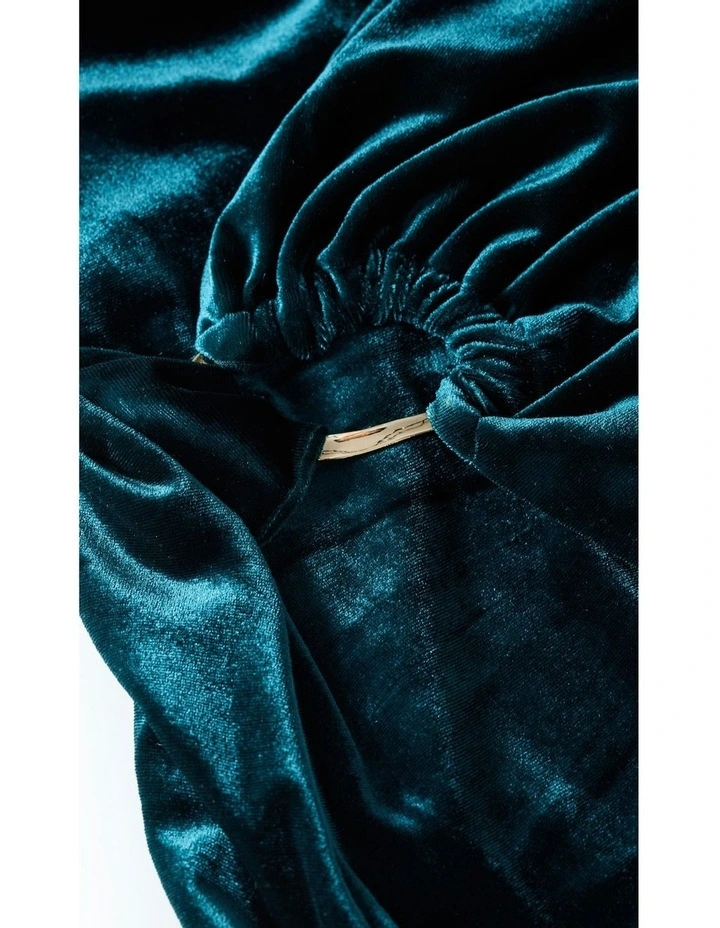 Plus Size Vivi Velour Midi Dress in emerald image 6