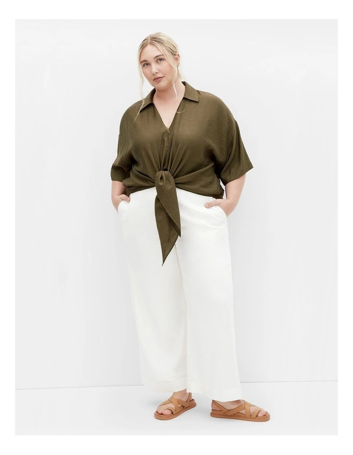 Rosie Shirt in Khaki image 1