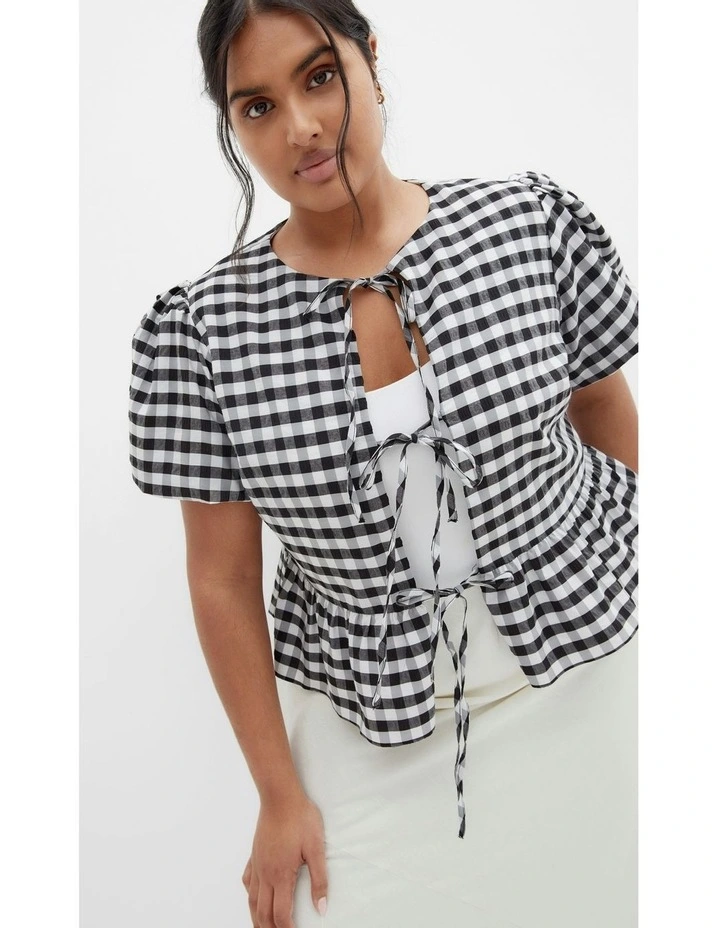 Jolie Top in Black image 7