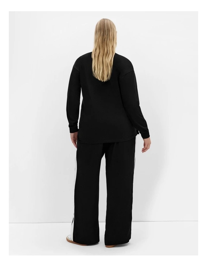 Ariadne Long Sleeve Tee in Black image 2