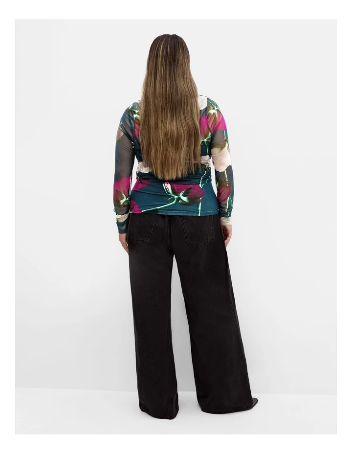 Lauryn Print Top in Emerald Stem image 2