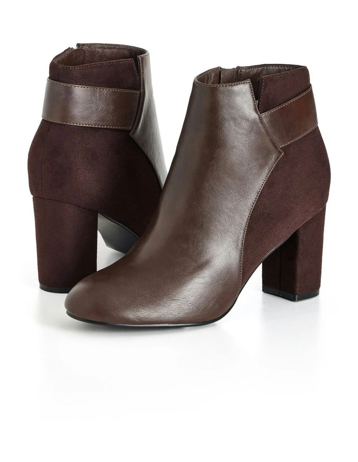 Jax Ankle Boot in Brown image 6