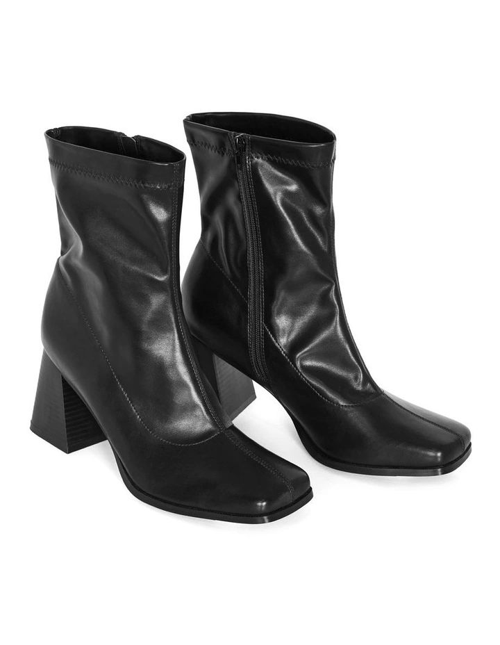 Robbie Ankle Boot in Black image 6