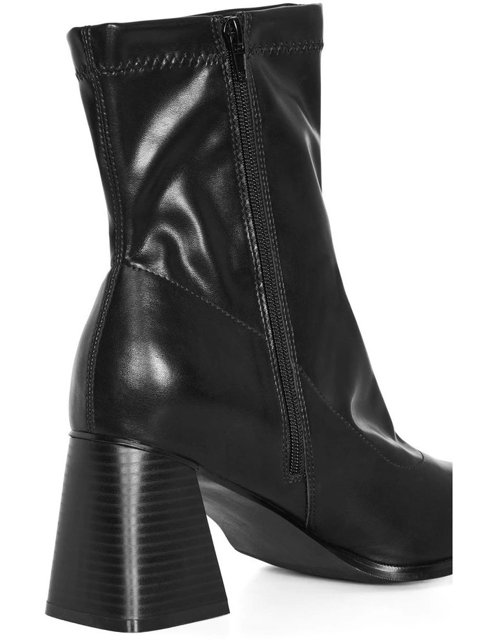 Robbie Ankle Boot in Black image 7