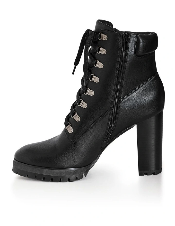 Watson Ankle Boot in Black image 4