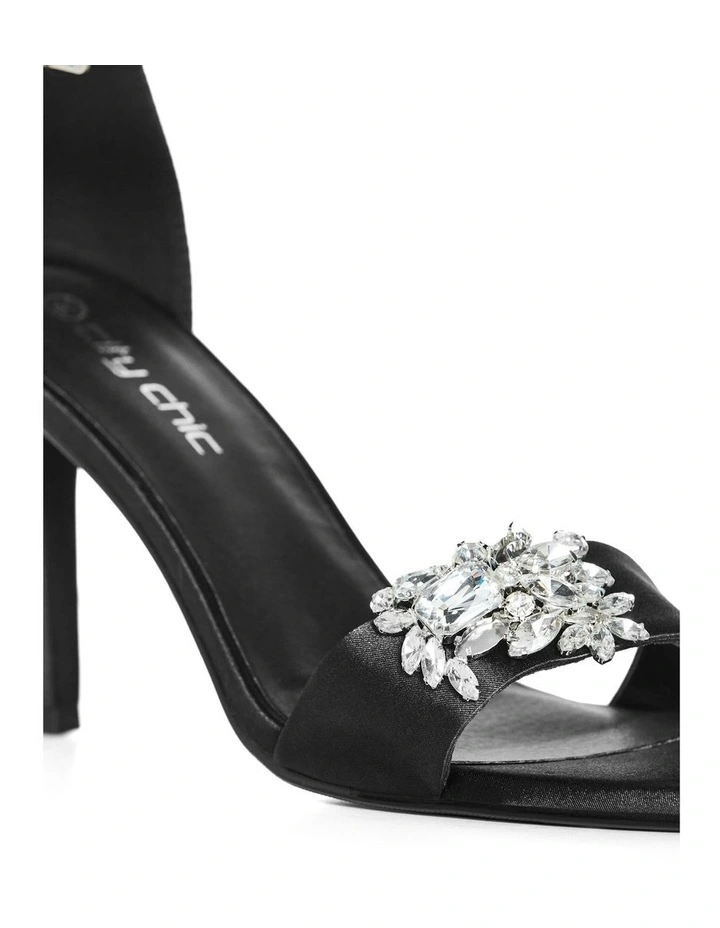 HEEL TOTALLY GLAM image 6