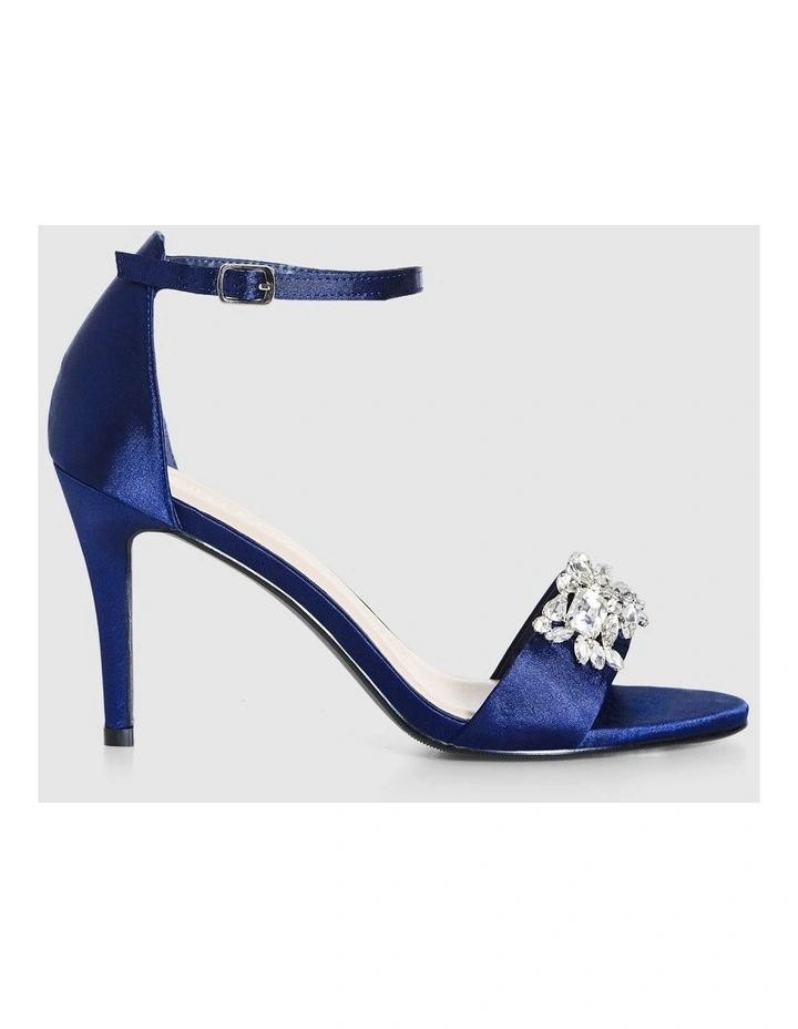 HEEL TOTALLY GLAM image 2
