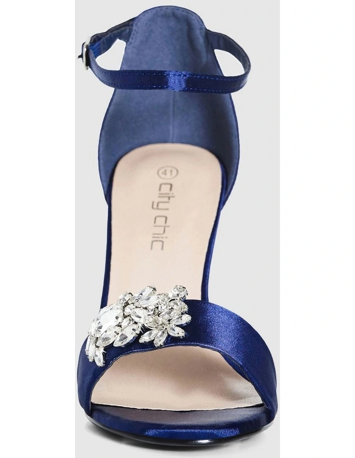 HEEL TOTALLY GLAM image 4