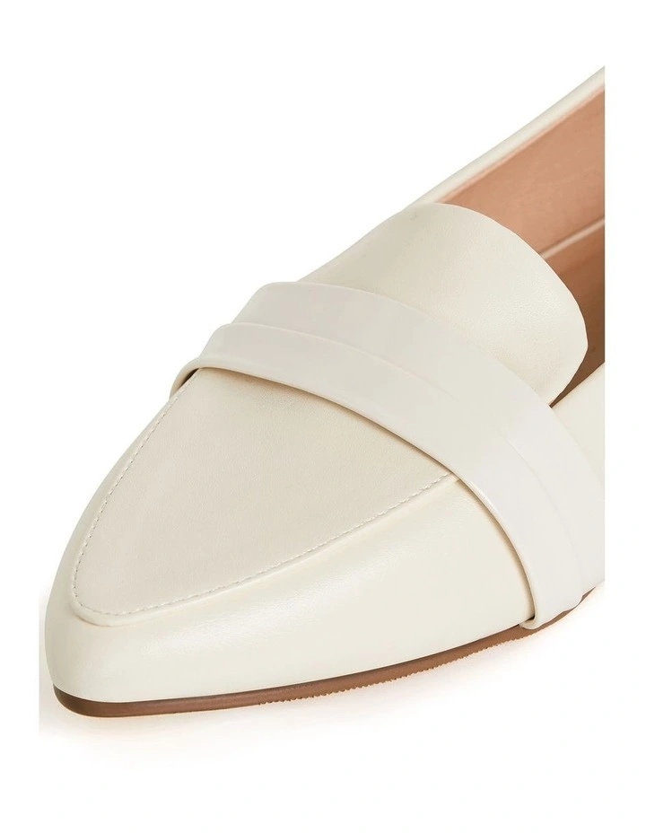 Lucinda Loafer in Cream image 7
