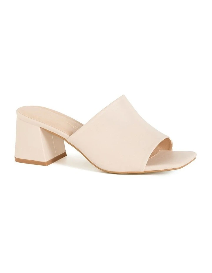 Hazel Heel in Nude image 1