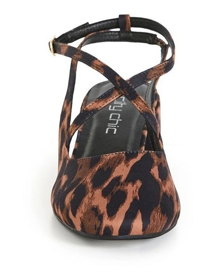 Luna Heel in Leopard image 4