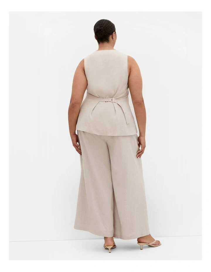 Devienne Linen Vest in Neutral image 2