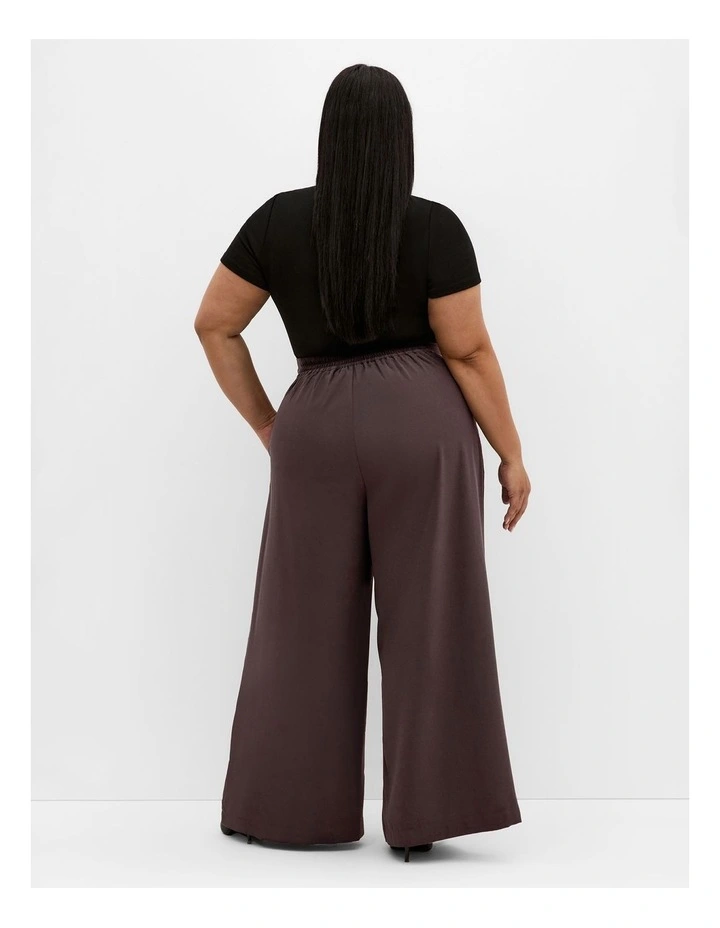 Abbie Wide Leg Pant in Chocolate image 2