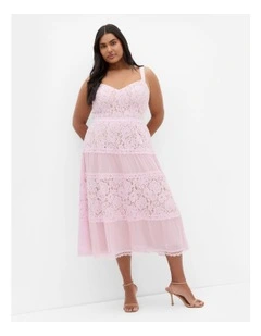 Rosalyn Lace Dress in Soft Pink