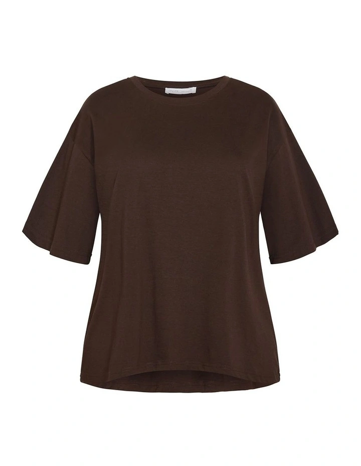 Oversized Crew Neck Tee in Chocolate image 3