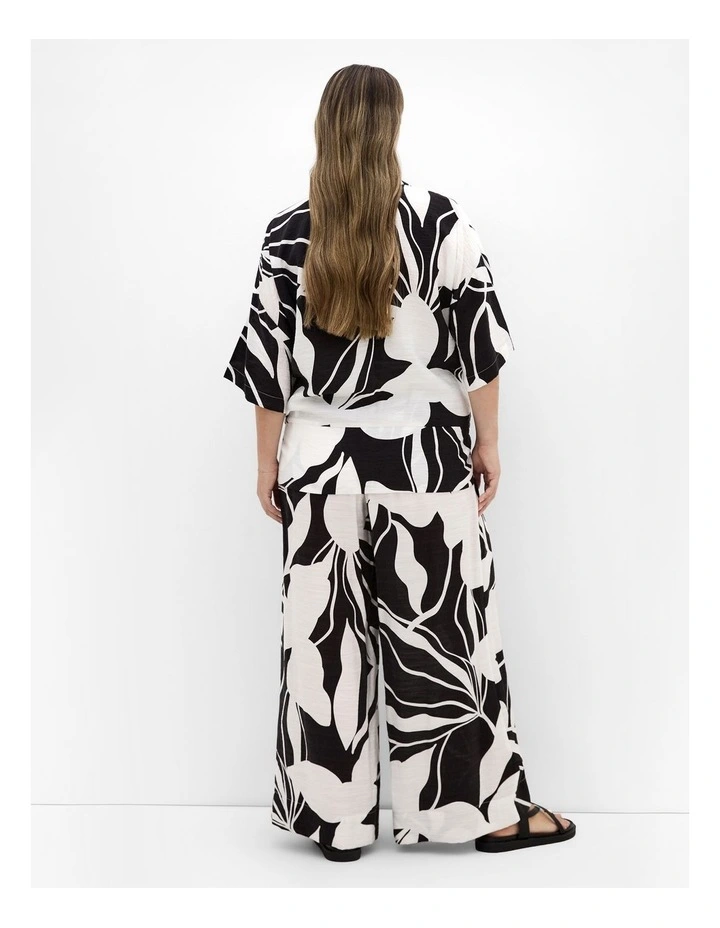 Tie Print Shirt in Ivory image 2