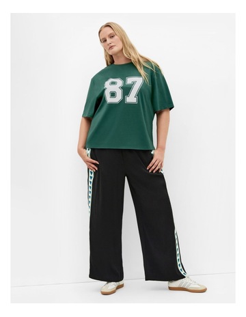 Varsity Green colour