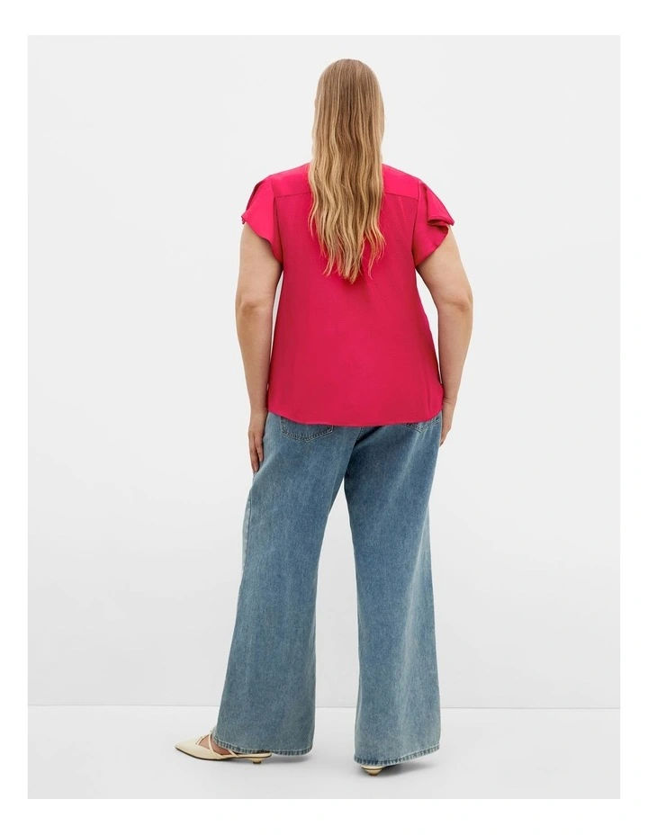 Drama Queen Short Sleeve Shirt in Raspberry image 2