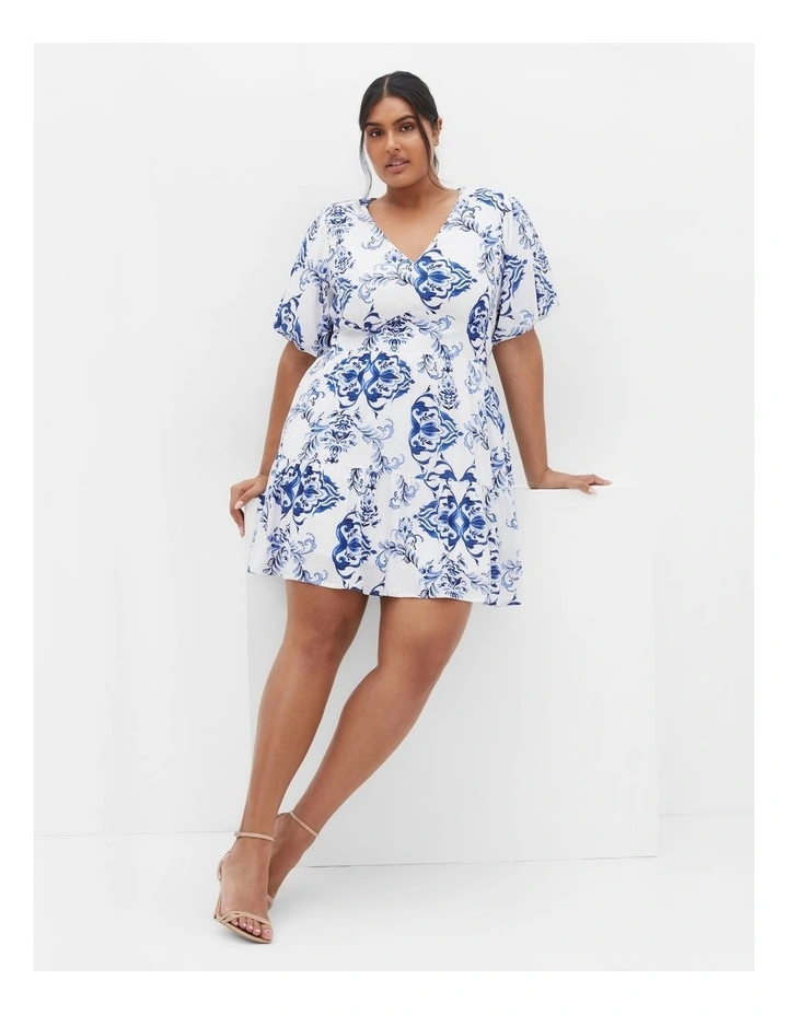 Winslow Short Sleeve Print Dress in White image 1