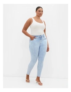 Asha Fit Clara Skinny Jean in Ice Blue Wash
