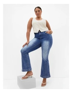 Asha Fit Alexis Flare Leg Jean in Light Wash