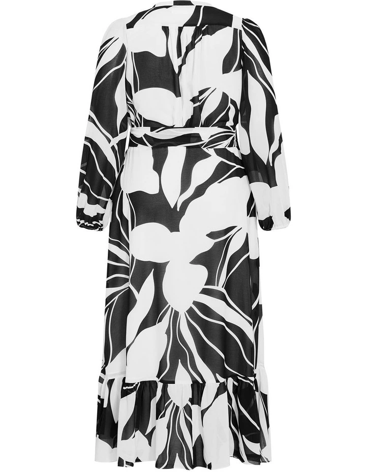 Enthral Me Print Maxi Dress in Ivory image 4