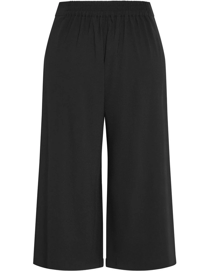 Abbie Crop Pant in Black image 4